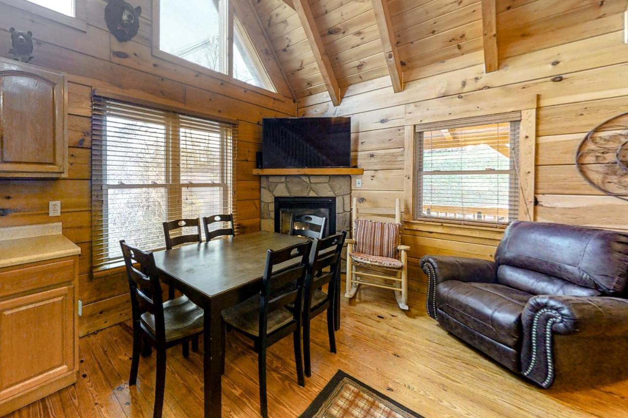 Bearadise Resort Gatlinburg Exterior photo