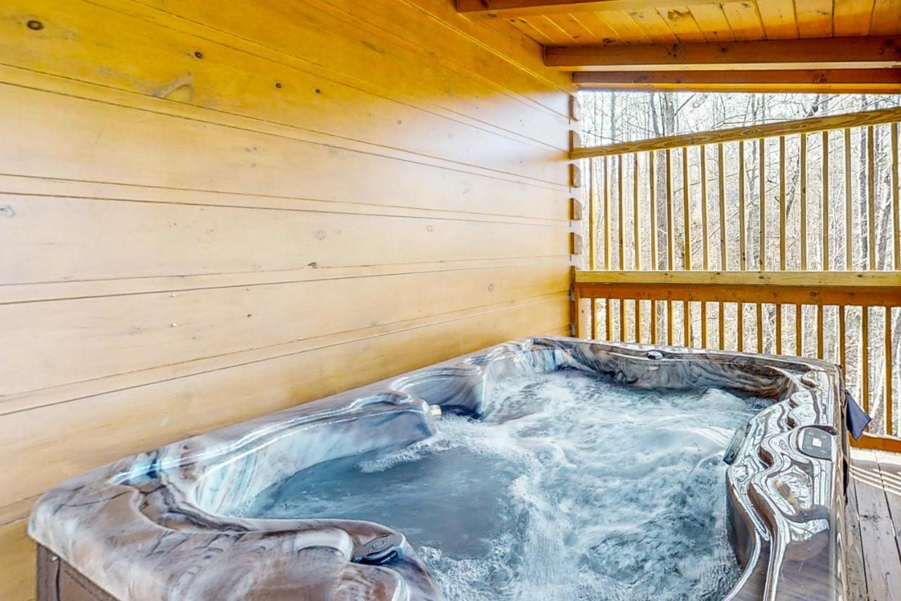 Bearadise Resort Gatlinburg Exterior photo