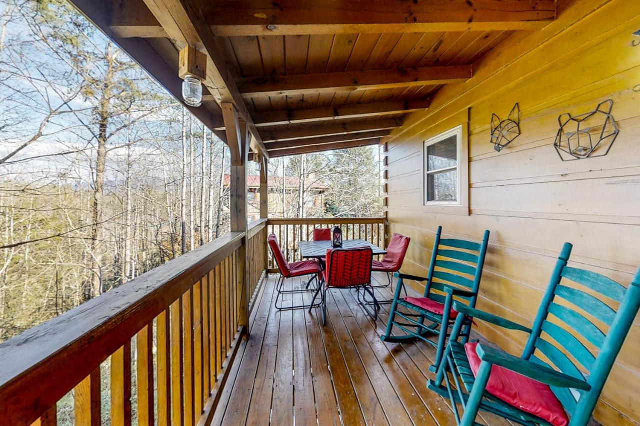 Bearadise Resort Gatlinburg Exterior photo